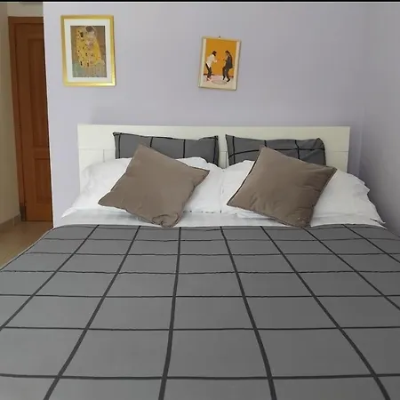 Grace - Porta Di Apartamento